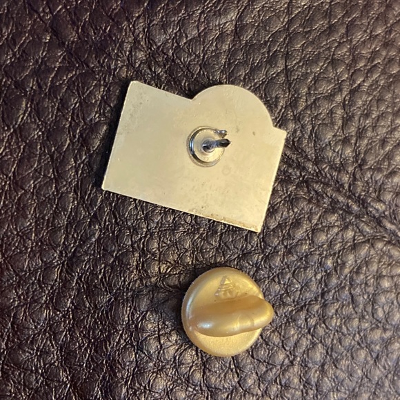 French Quarter New Orleans Souvenir Metal Pin - Picture 3 of 6